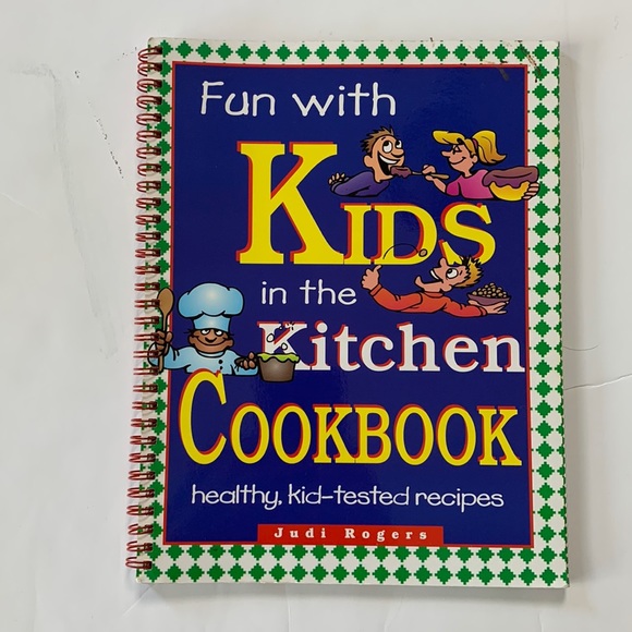 Fun With Kids in the Kitchen Cookbook - Picture 1 of 4